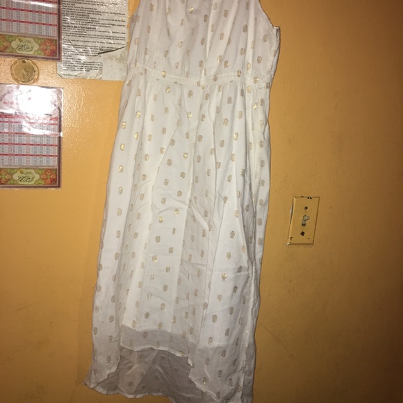 Girls gently used dress - Picture 2 of 3